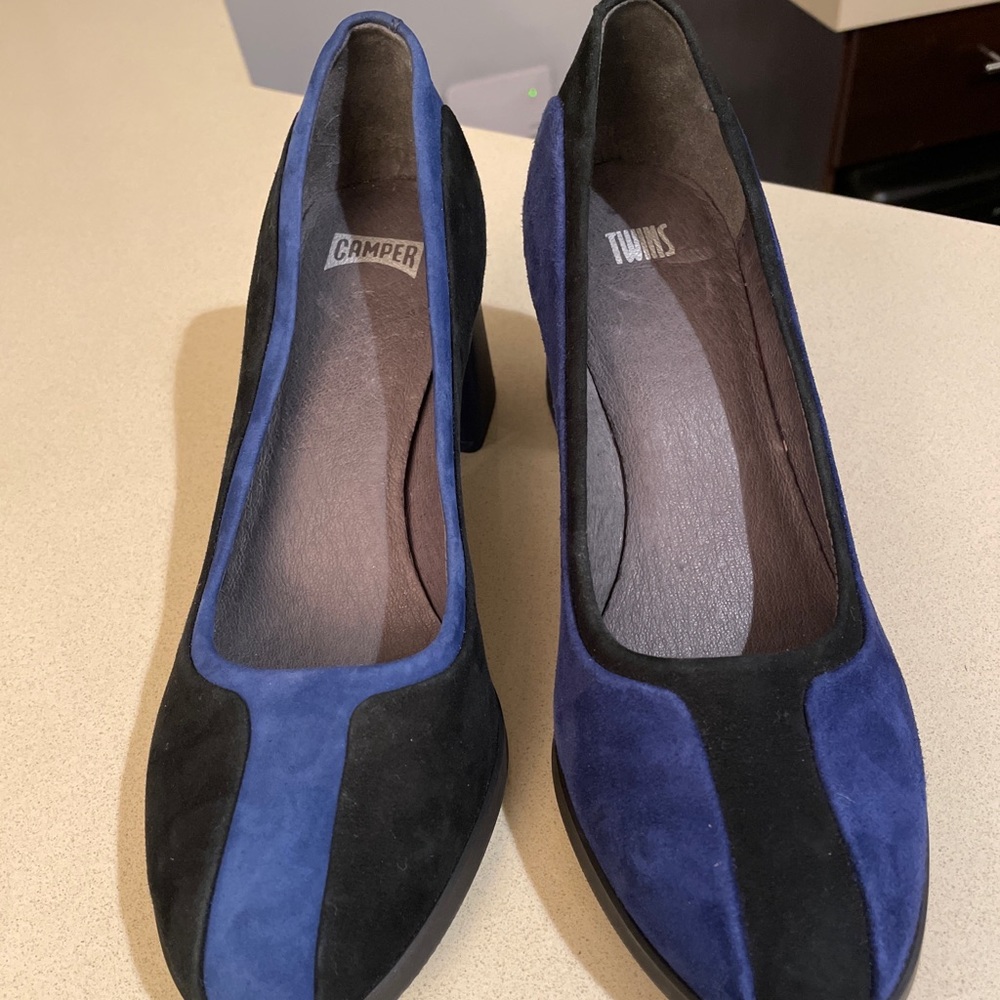 CAMPER Twins Suede Blue And Black Colorblock Heels